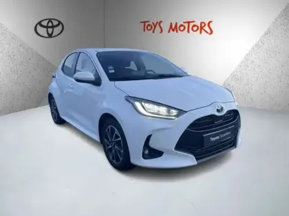 Photo 6 Toyota Yaris Hybride 116h Design Pack