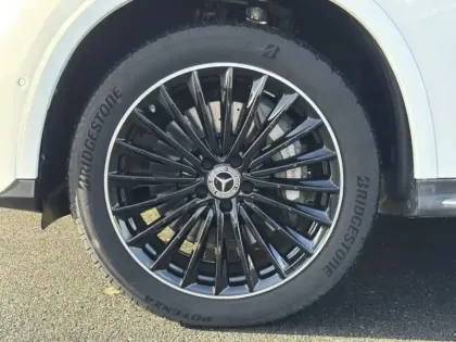 Photo 5 Mercedes Classe GLC 300 de 4MATIC AMG Line 300de