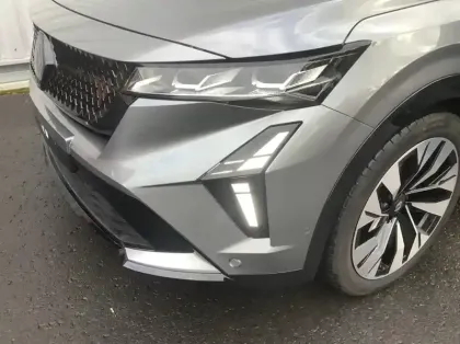 Photo 26 Renault Rafale Nouveau E-Tech full hybrid 200ch Techno