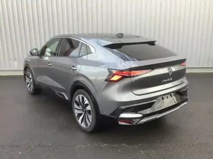 Photo 6 Renault Rafale Nouveau E-Tech full hybrid 200ch Techno