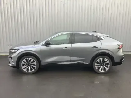 Photo 7 Renault Rafale Nouveau E-Tech full hybrid 200ch Techno