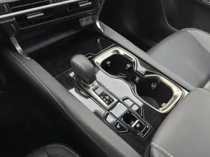 Photo 21 Lexus RX 450h+ Luxe 4WD Techno