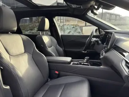 Photo 15 Lexus RX 450h+ Luxe 4WD Techno