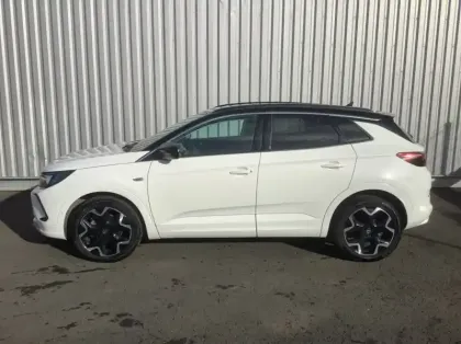 Photo 7 Opel Grandland 1.5 Diesel 130 ch BVA8 Ultimate