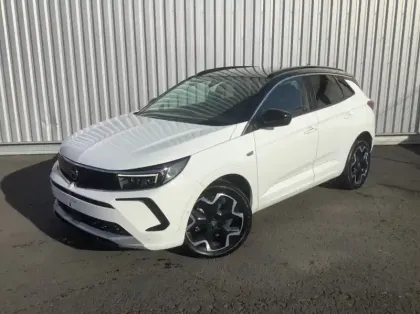 Photo Opel Grandland 1.5 Diesel 130 Ch Bva8 Ultimate