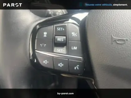 Photo 15 Ford Kuga 2.5 Duratec 180ch Hybrid FlexiFuel Titanium Business Powershift