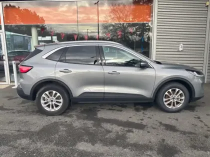 Photo 21 Ford Kuga 2.5 Duratec 190ch FHEV E85 Titanium BVA