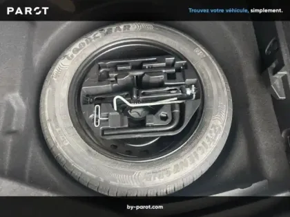 Photo 21 Renault Megane Gén. IV (KFB) Ph1 Zen 5