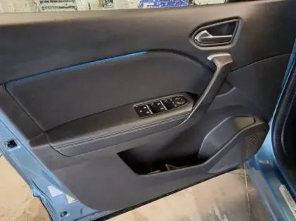 Photo 16 Renault Symbioz Nouveau E-Tech full hybrid 145 Iconic