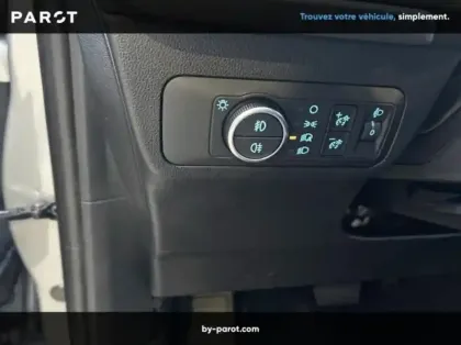 Photo 15 Ford Kuga 2.5 Duratec 180ch Hybrid FlexiFuel Titanium Business Powershift