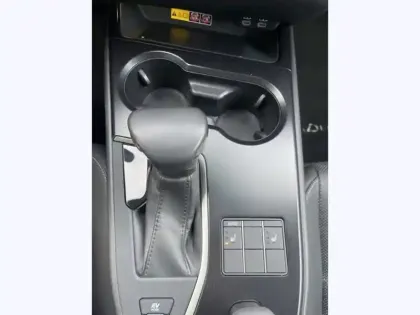 Photo 10 Lexus UX 250H 4WD Le