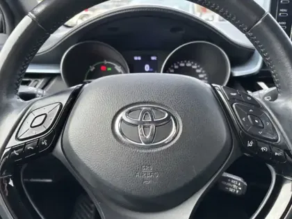 Photo 16 Toyota C-HR 1.8 Hybride 122 Edition