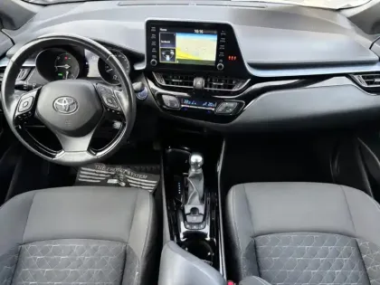 Photo 14 Toyota C-HR 1.8 Hybride 122 Edition