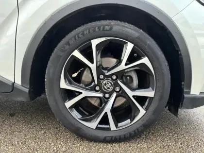 Photo 8 Toyota C-HR 1.8 Hybride 122 Edition