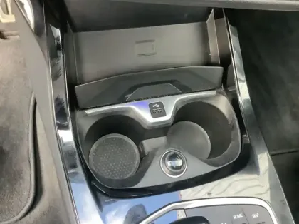 Photo 20 BMW Serie 1 F40 118d 150 ch BVA8 M Sport