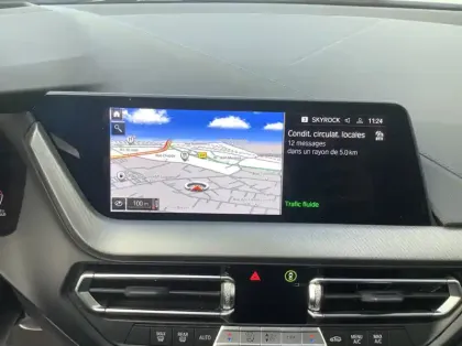 Photo 14 BMW Serie 1 F40 118d 150 ch BVA8 M Sport