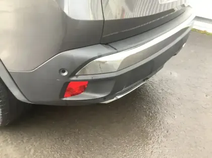 Photo 24 Peugeot 3008 Hybrid 136 e-DCS6 GT