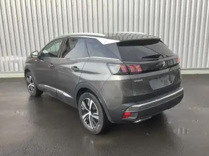 Photo 6 Peugeot 3008 Hybrid 136 e-DCS6 GT