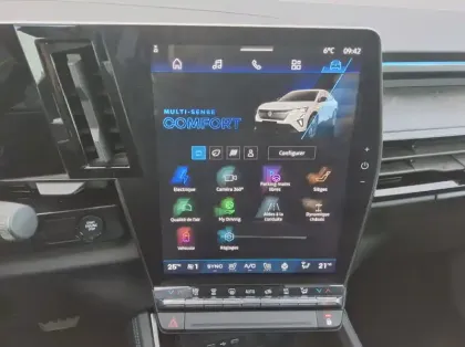 Photo 26 Renault Rafale Nouveau E-Tech full hybrid 200ch esprit Alpine