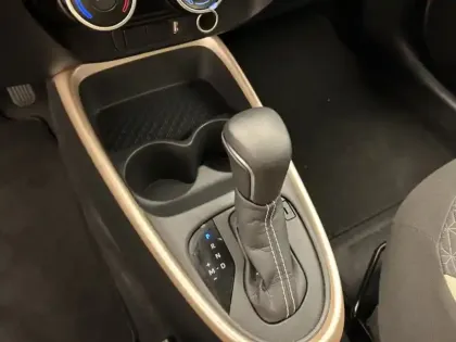 Photo 12 Toyota Aygo 1.0 S-CVT 72 Design