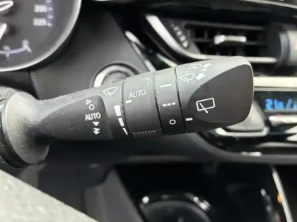 Photo 20 Toyota C-HR 184h GR Sport