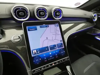 Photo 19 Mercedes Classe C AMG 63 S E PERFORMANCE Break