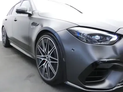 Photo 24 Mercedes Classe C AMG 63 S E PERFORMANCE Break