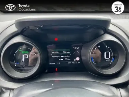 Photo 13 Toyota Yaris  Cross 116h Dynamic MY22