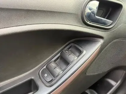 Photo 8 Ford Ka + Active 1.2 Ti-VCT 85ch S&S