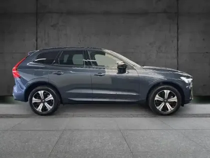 Photo 18 Volvo XC60  T6 Hybride Rechargeable 253 + 145ch Plus Style Dark Geartronic 8 AWD