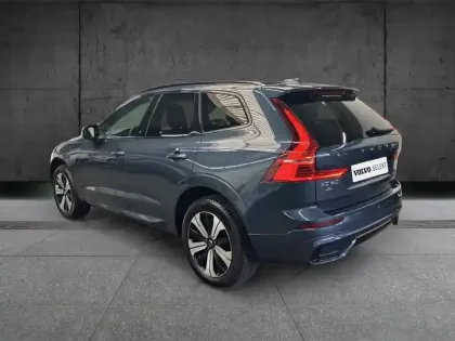 Photo 19 Volvo XC60  T6 Hybride Rechargeable 253 + 145ch Plus Style Dark Geartronic 8 AWD