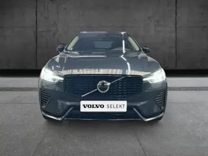Photo 17 Volvo XC60  T6 Hybride Rechargeable 253 + 145ch Plus Style Dark Geartronic 8 AWD