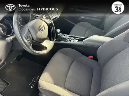 Photo 25 Toyota C-HR  122h Design 2WD E-CVT RC18