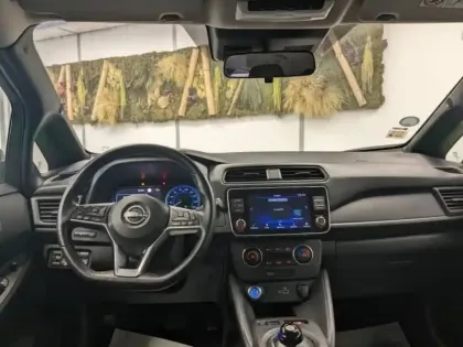 Photo 7 Nissan Leaf  150ch 40kWh Acenta 22