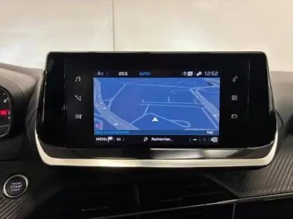 Photo 12 Peugeot 2008  1.2 PureTech 100ch S&S Allure