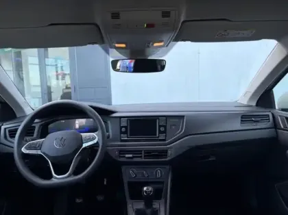 Photo 9 Volkswagen Polo  1.0 MPI 80ch 