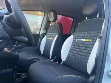 Photo 8 Fiat Panda  1.0 70ch BSG S&S  Cross