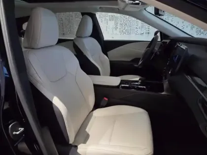 Photo 14 Lexus RX  450h+ Luxe 4WD MY25