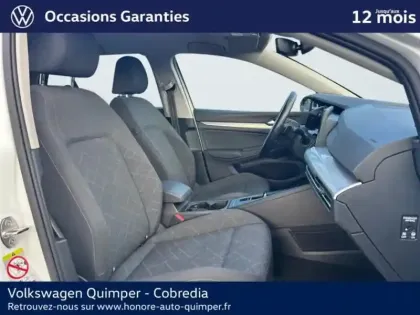 Photo 8 Volkswagen Golf  2.0 TDI SCR 116ch Life Plus DSG7