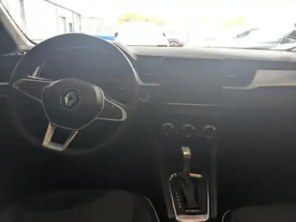 Photo 7 Renault Captur  1.6 E-Tech hybride 145ch Intens -21