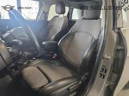 Photo 21 Mini Mini Gén. III (F55) Ph2 Heddon Street 5