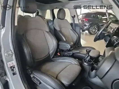 Photo 26 Mini Mini Gén. III (F55) Ph2 Heddon Street 5