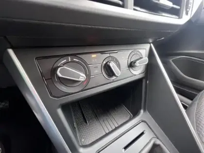 Photo 13 Volkswagen Polo  1.0 TSI 95ch VW Edition