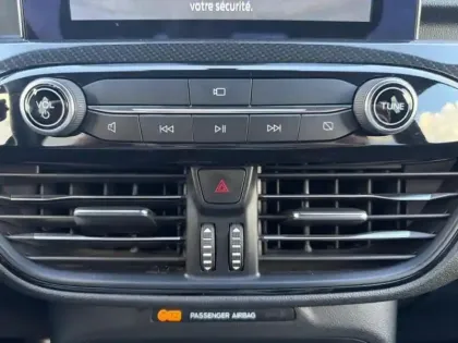 Photo 20 Ford Kuga Gén. III Ph1 ST-Line X 5