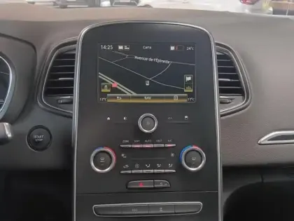 Photo 13 Renault Scenic Grand  1.7 Blue dCi 120ch Business 7 places