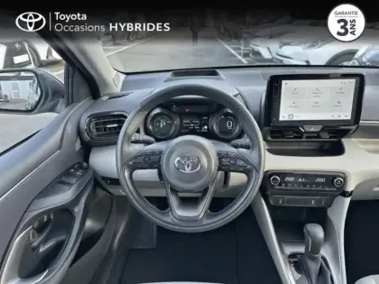 Photo 8 Toyota Yaris  116h Iconic 5p MY22