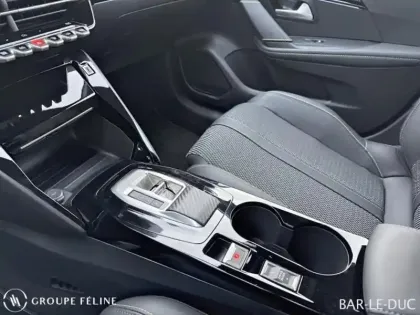 Photo 12 Peugeot 208  e- 156ch GT