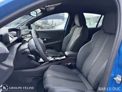 Photo 8 Peugeot 208  e- 156ch GT