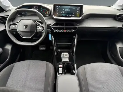 Photo 9 Peugeot 208  e- 136ch Style