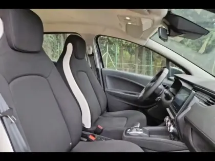 Photo 9 Renault Zoé Zoe E-Tech Equilibre charge normale R110 - MY22